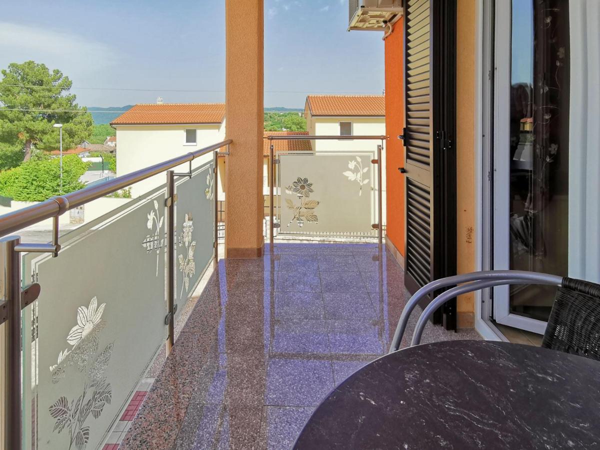 Apartments Kaja By Rent Istria Kaštel Eksteriør billede